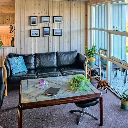 Дом отдыха Lovely In Bjert With House Sea View