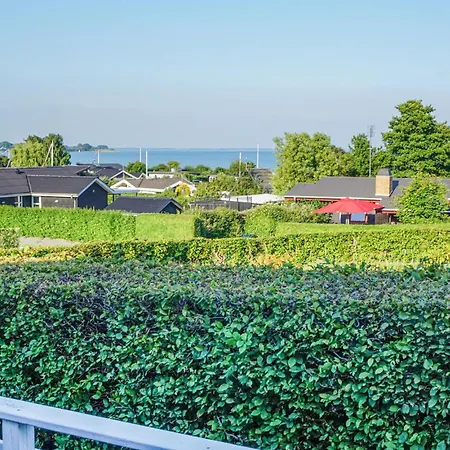 Дом отдыха Lovely In Bjert With House Sea View